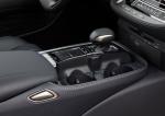 Lexus LS500h AWD 2017 года (NA)